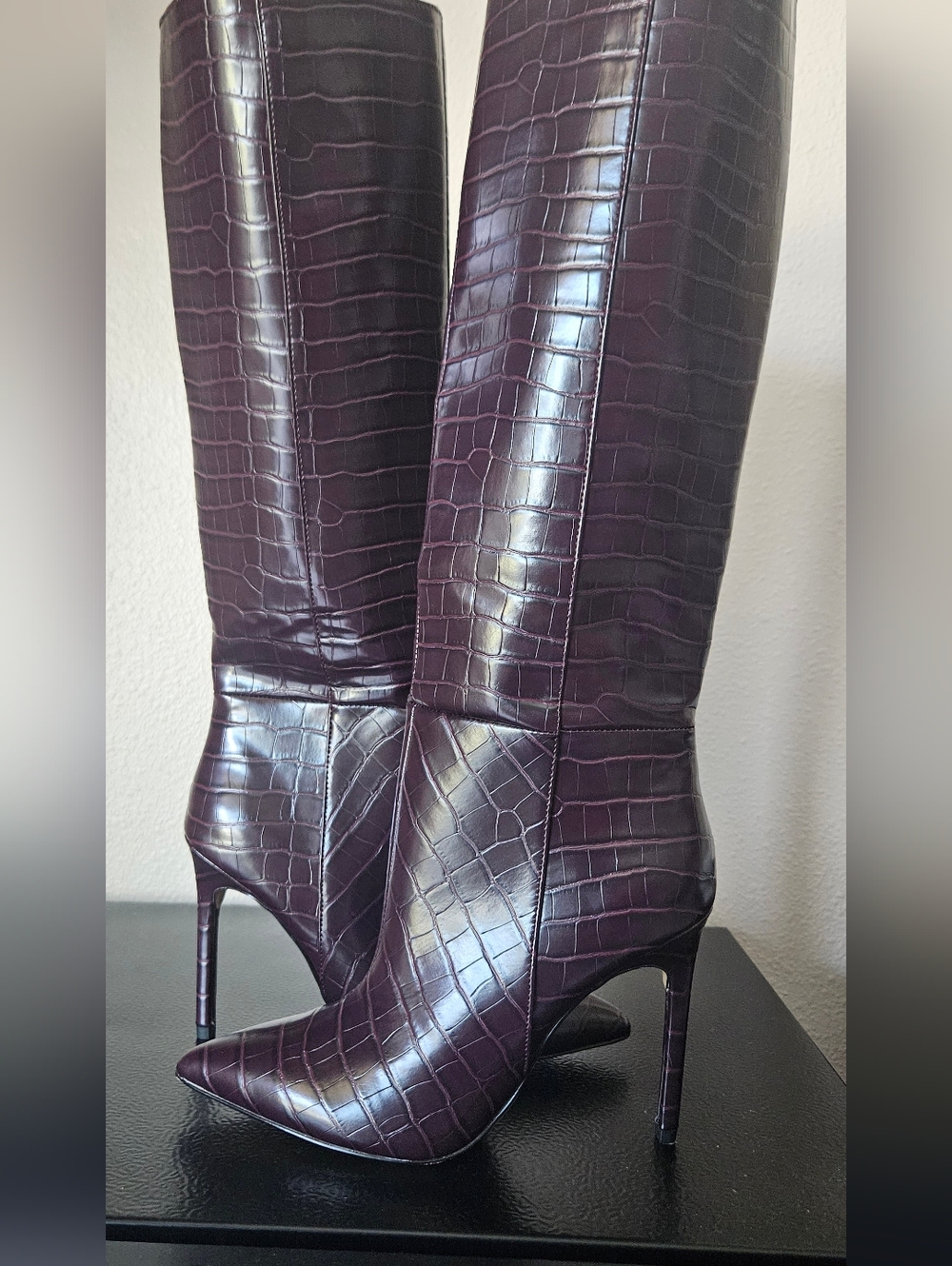 Express Women's Croc-Embossed Pointed Toe Knee Boots in Deep Plum - Picture 3 of 5